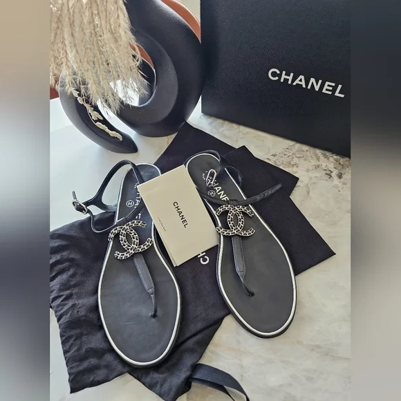 Chanel Interlocking CC Logo T-Strap Sandals - Picture 11 of 11